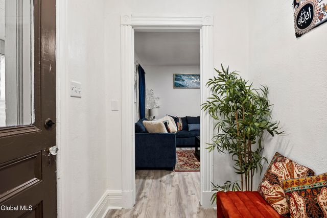 104 John Street, Rensselaer, NY 12144