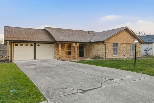 6719 Fair Lake, San Antonio, TX 78244