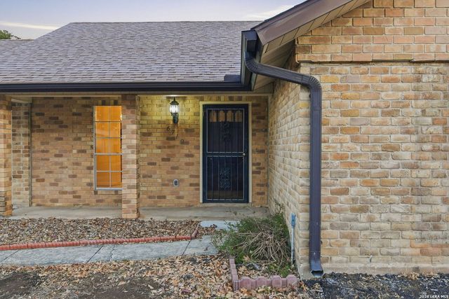 6719 Fair Lake, San Antonio, TX 78244
