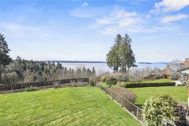 456 View Ridge Drive, Everett, WA 98203