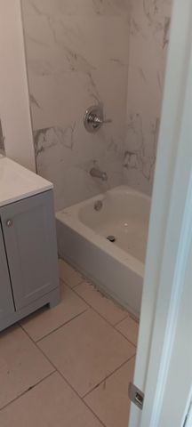 1211 N 25th St, Fort Pierce, FL 34947