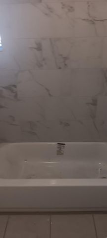 1211 N 25th St, Fort Pierce, FL 34947