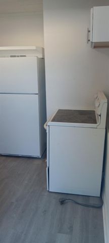 1211 N 25th St, Fort Pierce, FL 34947