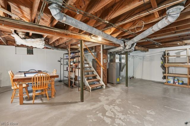 1620 Sackett Avenue, Cuyahoga Falls, OH 44223