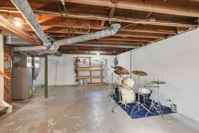 1620 Sackett Avenue, Cuyahoga Falls, OH 44223