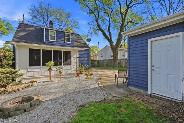 1620 Sackett Avenue, Cuyahoga Falls, OH 44223