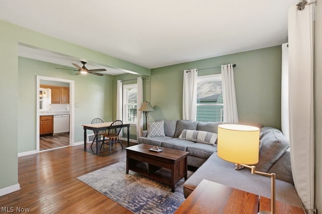 1620 Sackett Avenue, Cuyahoga Falls, OH 44223