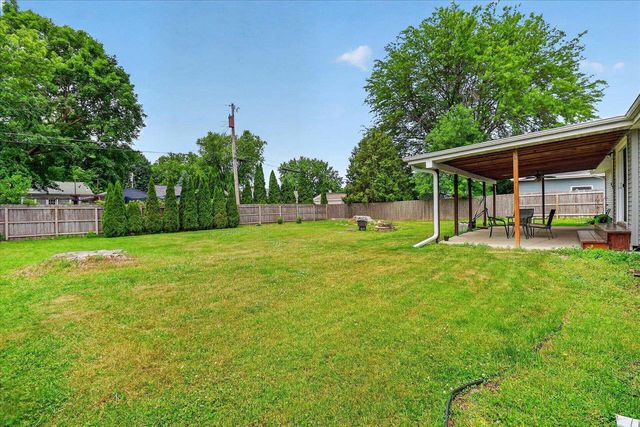 1304 S Orchard Street, Janesville, WI 53546