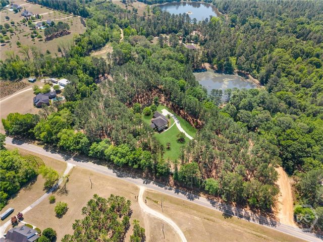 392 Indigo Hills Road, Pembroke, GA 31321