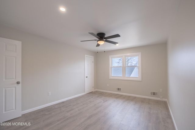 11 Alabama Court 835, Matawan, NJ 07747