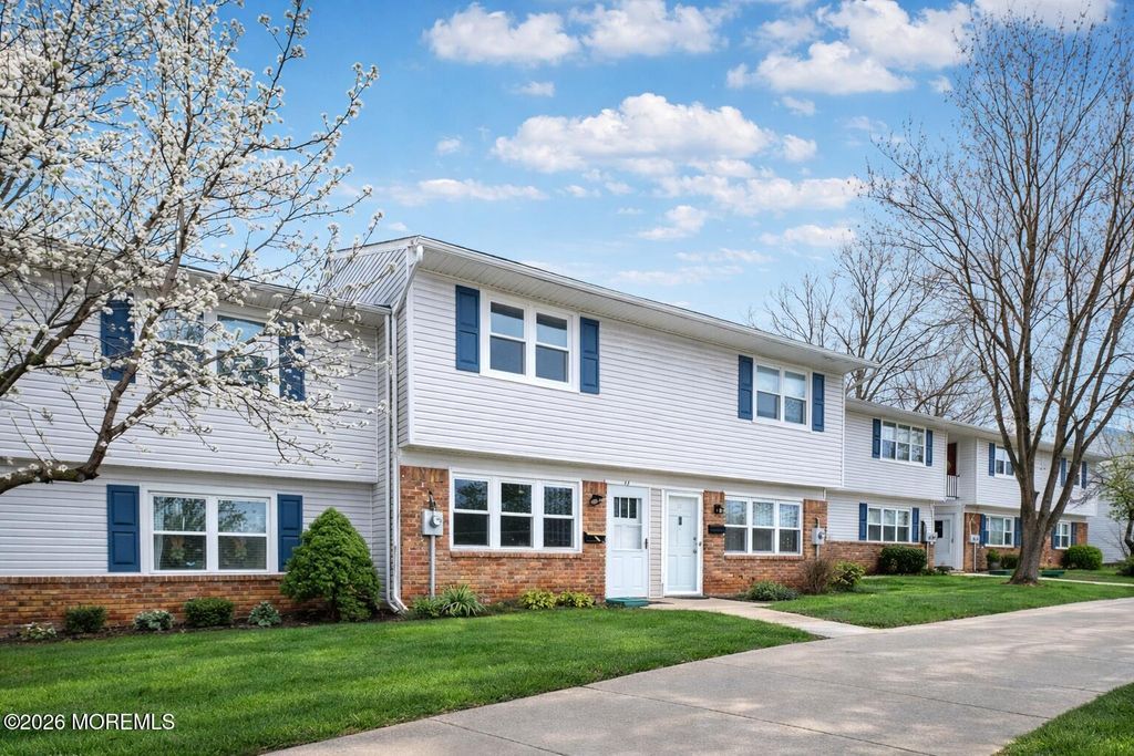 11 Alabama Court 835, Matawan, NJ 07747