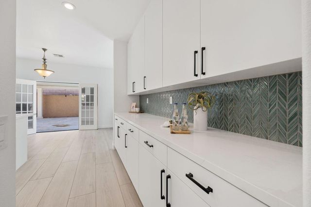 43875 Milan Court, La Quinta, CA 92253