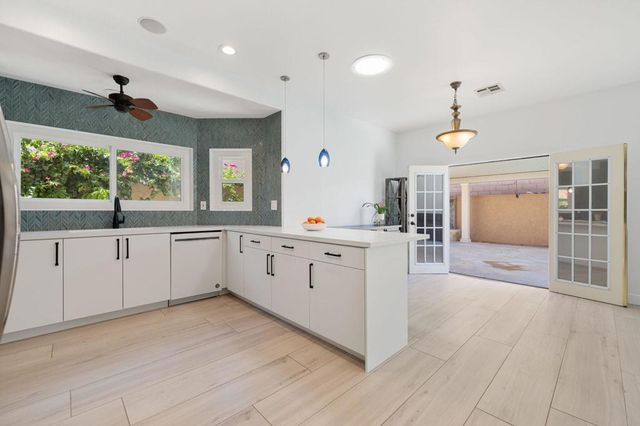 43875 Milan Court, La Quinta, CA 92253