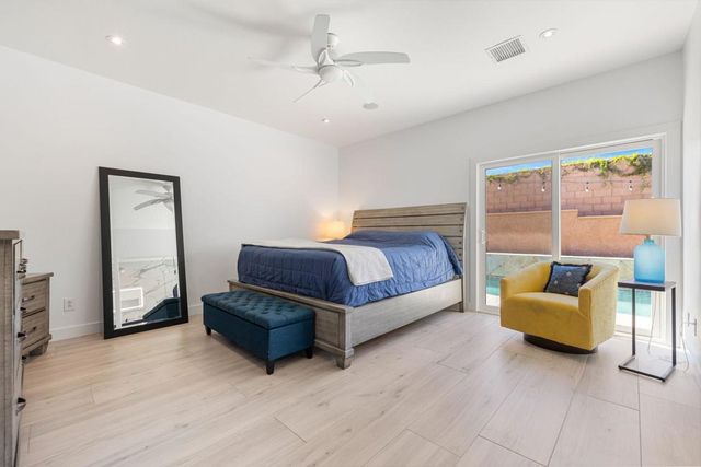 43875 Milan Court, La Quinta, CA 92253