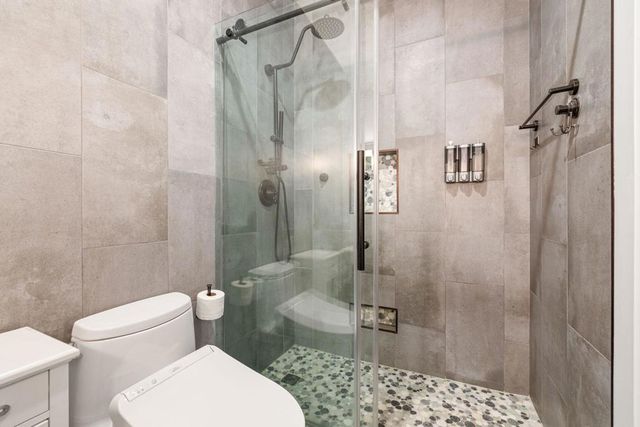 43875 Milan Court, La Quinta, CA 92253