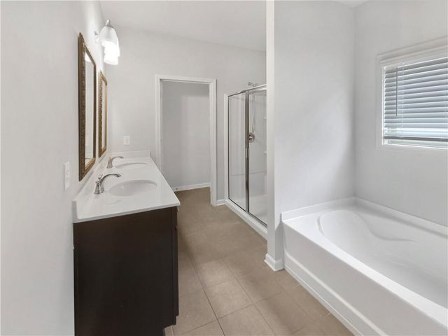 1016 Creekhead Drive, Villa Rica, GA 30180