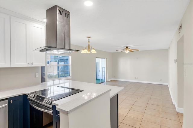 1000 S SEMORAN BOULEVARD 805, Winter Park, FL 32792