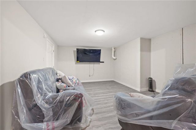 5712 Sullivan Point Drive, Powder Springs, GA 30127