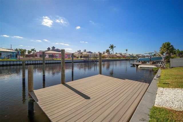 910 SPINDLE PALM WAY, Apollo Beach, FL 33572