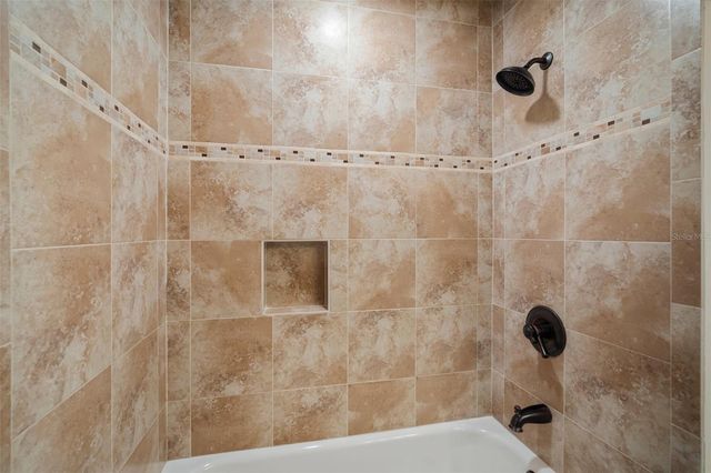 910 SPINDLE PALM WAY, Apollo Beach, FL 33572