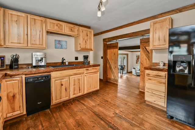 337 Parkside Drive, Hollister, MO 65672
