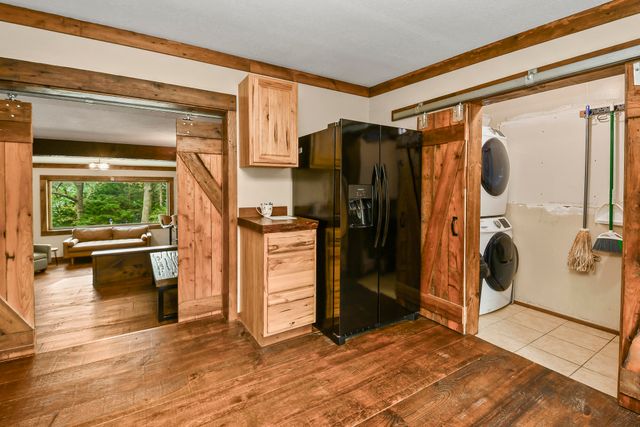 337 Parkside Drive, Hollister, MO 65672