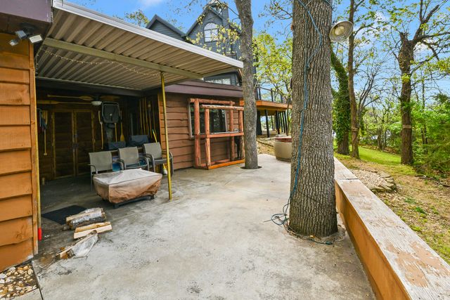 337 Parkside Drive, Hollister, MO 65672