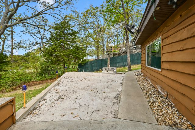 337 Parkside Drive, Hollister, MO 65672