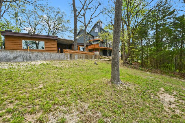 337 Parkside Drive, Hollister, MO 65672