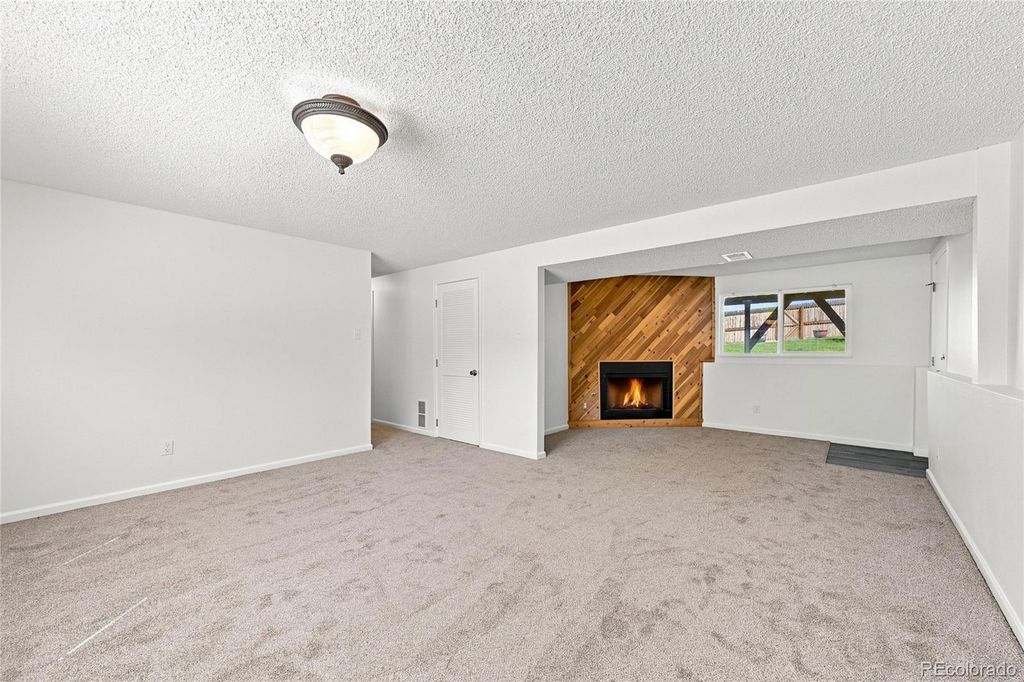 Image 18 of property listing at 528 Apollo Court, Lone Tree, CO 80124