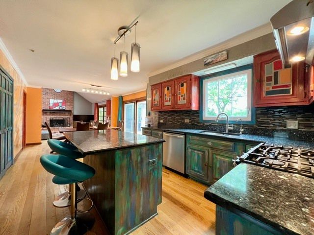 1369 GINGER Lane, Naperville, IL 60565