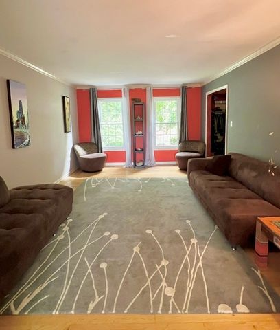 1369 GINGER Lane, Naperville, IL 60565