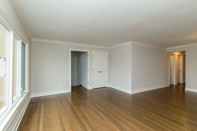 7331 W Higgins Avenue 1, Chicago, IL 60656