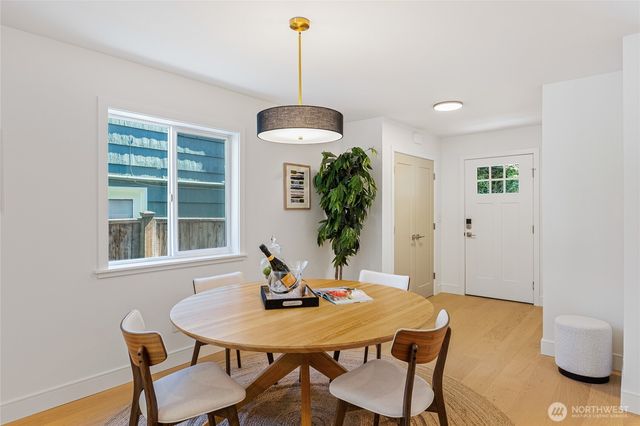 1710 NE 104th Street, Seattle, WA 98125