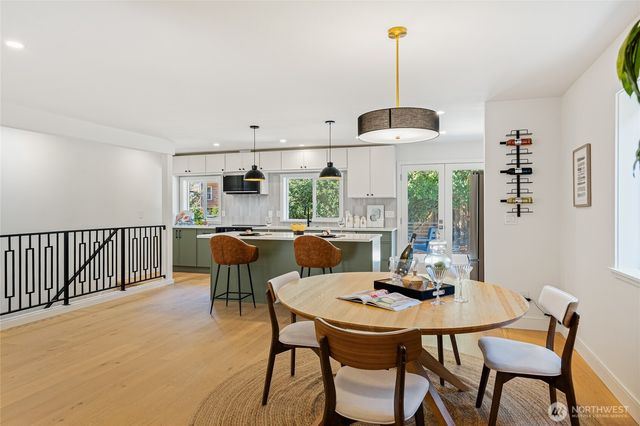 1710 NE 104th Street, Seattle, WA 98125