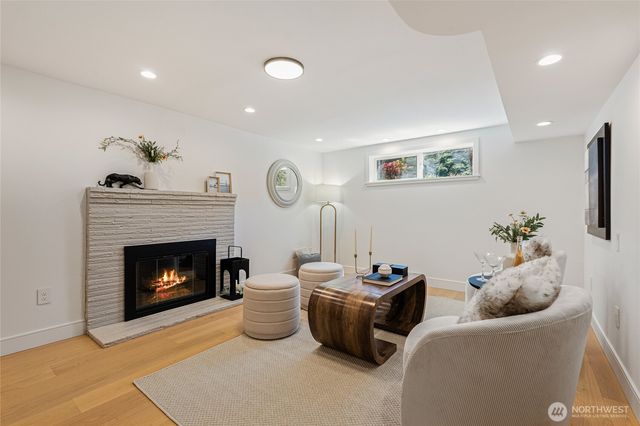 1710 NE 104th Street, Seattle, WA 98125