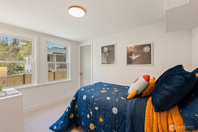 1710 NE 104th Street, Seattle, WA 98125