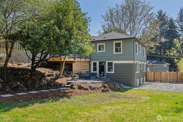 1710 NE 104th Street, Seattle, WA 98125