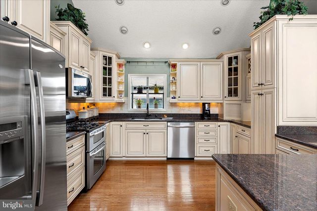 14 MALLARD DR E, Ocean Pines, MD 21811