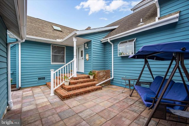 14 MALLARD DR E, Ocean Pines, MD 21811