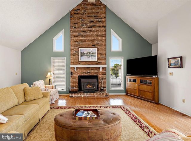 14 MALLARD DR E, Ocean Pines, MD 21811
