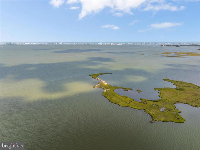 14 MALLARD DR E, Ocean Pines, MD 21811