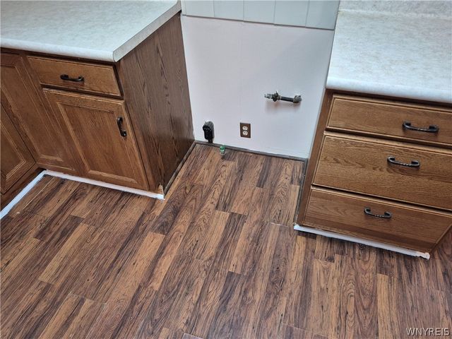 71 4th Avenue, Lancaster, NY 14086
