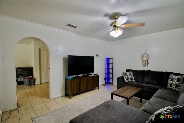 1411 West Lane, Killeen, TX 76549