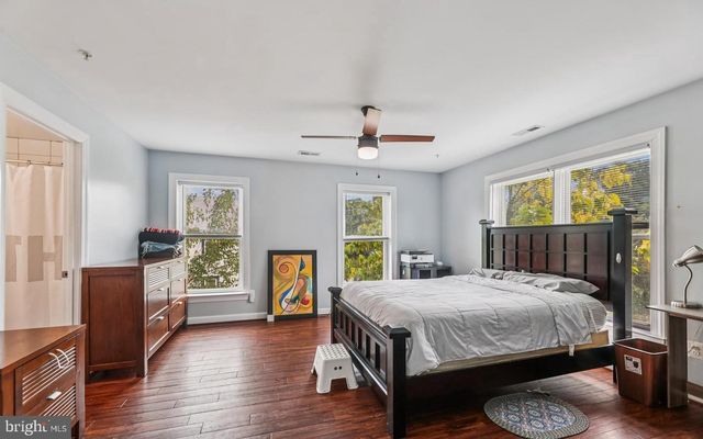 4905 MINNESOTA AVE NE, Washington, DC 20019