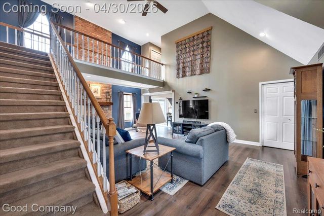 641 Shortridge Avenue, Rochester Hills, MI 48307