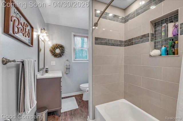 641 Shortridge Avenue, Rochester Hills, MI 48307