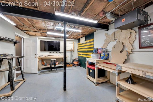 641 Shortridge Avenue, Rochester Hills, MI 48307