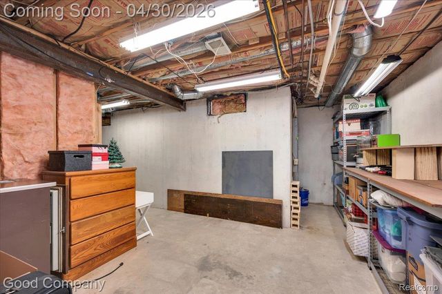 641 Shortridge Avenue, Rochester Hills, MI 48307