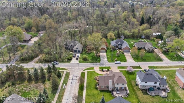 641 Shortridge Avenue, Rochester Hills, MI 48307
